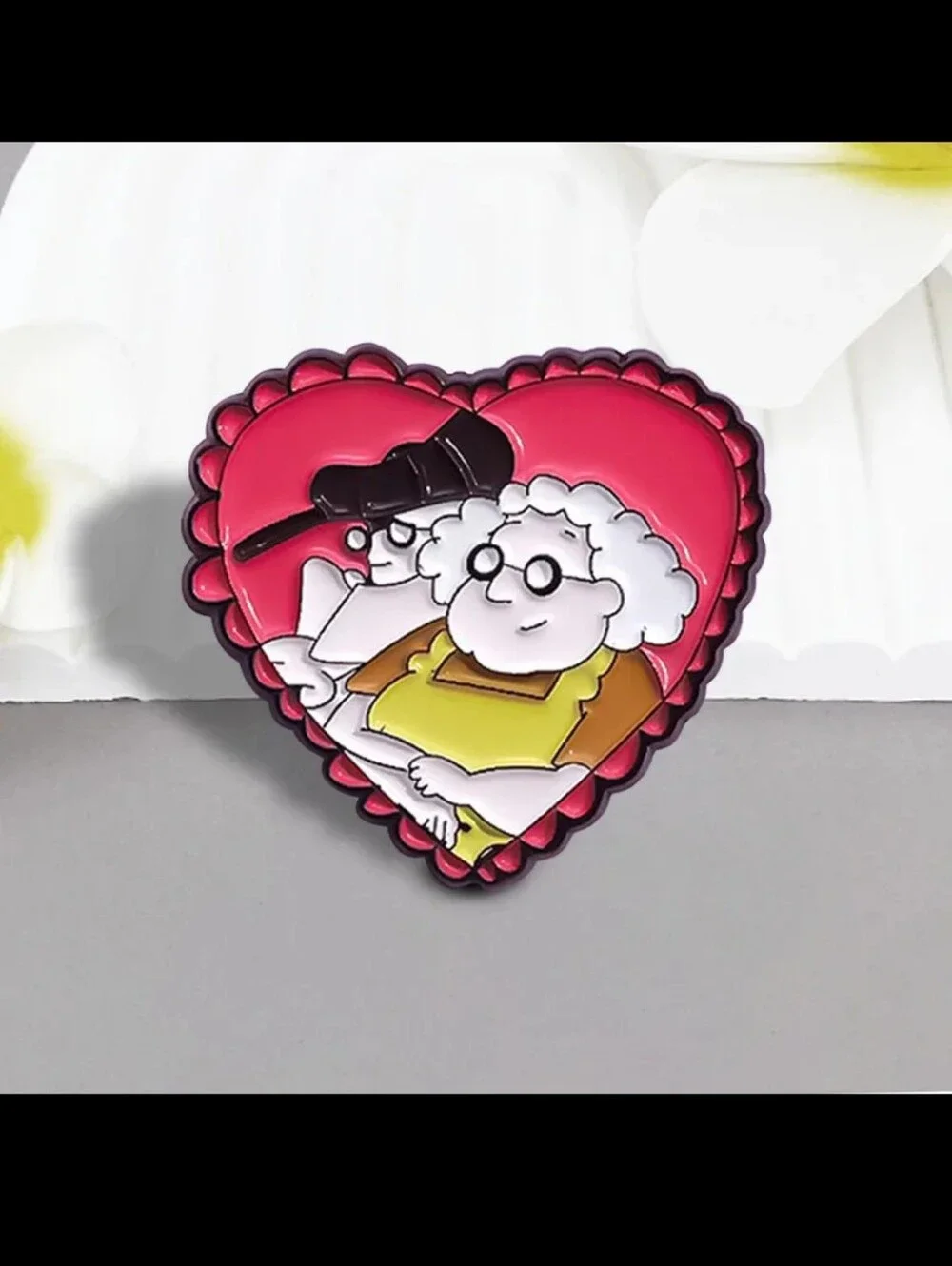 Eustace And Muriel Zinc Alloy Pin